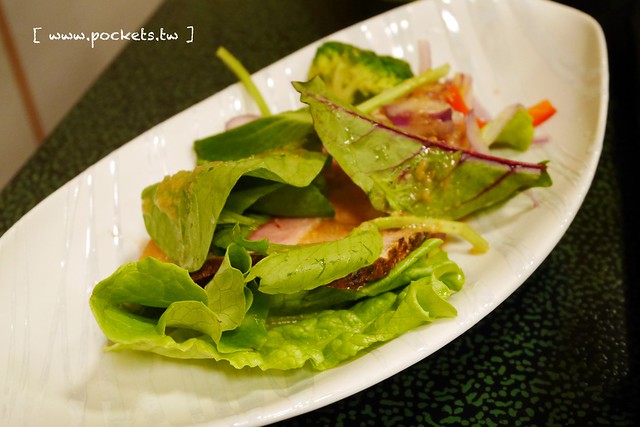 內田屋旅館．Uchidaya┃福島住宿推薦：擁有140年歷史的老旅館，位於圓藏寺旁邊，一泊二食+露天風呂，飯店備有免費wifi，老闆娘服務親切 @飛天璇的口袋
