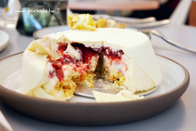 台中西區｜CJSJ法式甜點概念店．法國甜點米其林師傅領軍，草悟道散步美食 @飛天璇的口袋