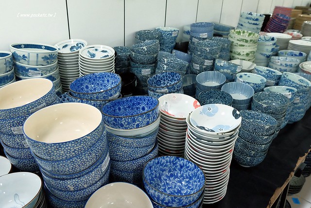 僑俐瓷器┃彰化餐具批發：$39元起！日本有田燒、瓷窯、輕量瓷、砂鍋、骨瓷杯、木餐盤、鍋碗瓢盆、下午茶具、禮盒、日本櫻花杯都有&hellip;讓人失心瘋的好地方！ @飛天璇的口袋