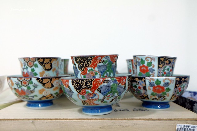 僑俐瓷器┃彰化餐具批發：$39元起！日本有田燒、瓷窯、輕量瓷、砂鍋、骨瓷杯、木餐盤、鍋碗瓢盆、下午茶具、禮盒、日本櫻花杯都有&hellip;讓人失心瘋的好地方！ @飛天璇的口袋