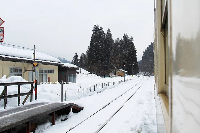会津柳津&rarr;会津川口(JR只見線)┃福島旅遊景點：奧會津必訪旅遊景點推薦，搭火車欣賞冬季絕美只見線沿途風光 @飛天璇的口袋