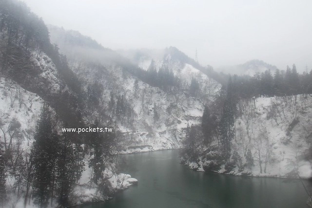 会津柳津&rarr;会津川口(JR只見線)┃福島旅遊景點：奧會津必訪旅遊景點推薦，搭火車欣賞冬季絕美只見線沿途風光 @飛天璇的口袋