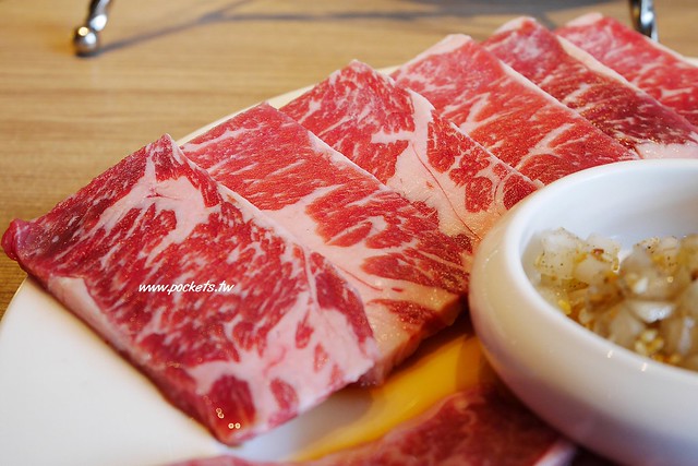 【台中南屯】屋馬文心店~觀光客指定要吃的台中必吃美食，浴火重生的「屋馬文心店」 @飛天璇的口袋