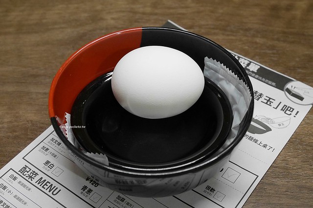 【日本東京】一蘭拉麵淺草店~一蘭屋台拉麵2015年開幕，東京銀座線在浅草駅8號出口旁，東橫inn淺草雷門步行10分鐘 @飛天璇的口袋