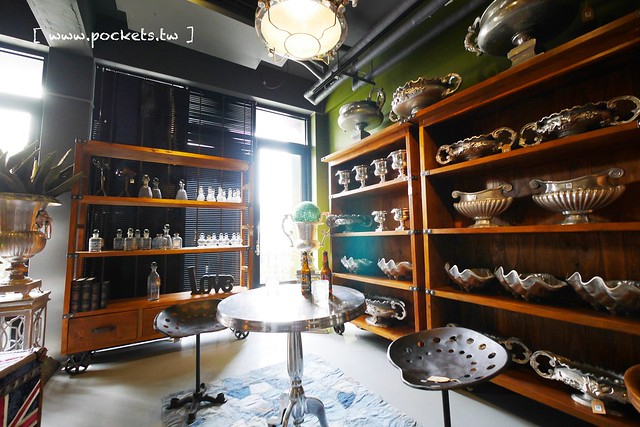 Q Garden Cafe｜有如置身南歐花園的浪漫氛圍，集合早午餐、咖啡、披薩和進口傢俱花器，彰化超漂亮IG打卡新景點(已停業) @飛天璇的口袋