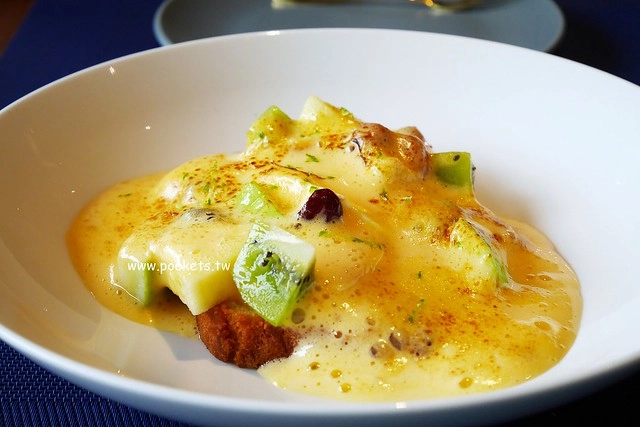 鹽與胡椒┃台中南屯美食：新店4月正式開幕，新址距離舊址5分鐘車程，以私人招待所為概念，餐點仍是道道美味有深度 @飛天璇的口袋