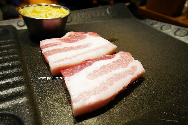 台中北區｜火板大叔韓國烤肉，老闆是道地的韓國人，韓式料理不是只有一種味道 @飛天璇的口袋