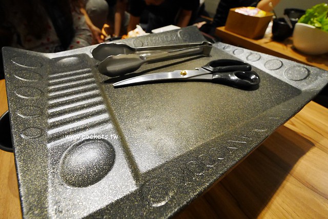 台中北區｜火板大叔韓國烤肉，老闆是道地的韓國人，韓式料理不是只有一種味道 @飛天璇的口袋