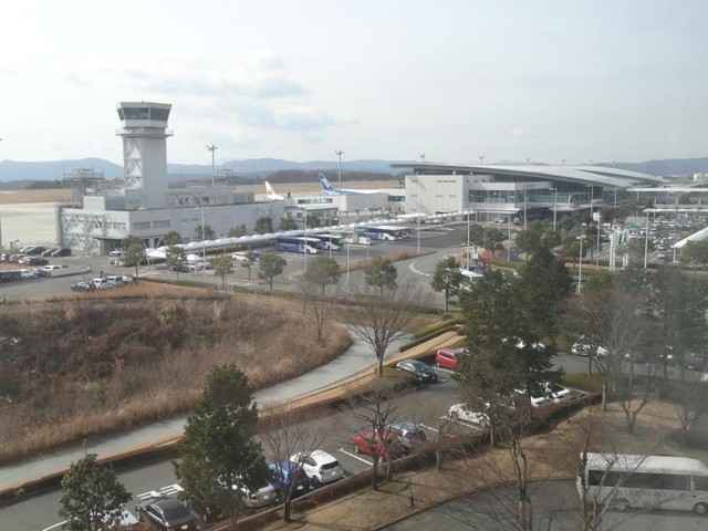 【日本廣島】廣島機場飯店 Hiroshima Airport Hotel：距離廣島機場只要5分鐘，飯店附有接駁車直接到廣島機場 @飛天璇的口袋