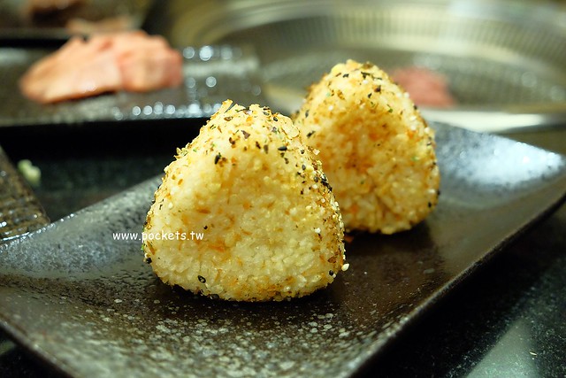 京東燒肉專門店｜一個人吃了一頭牛，好吃又有質感的燒肉店，捷運松山南京站步行3分鐘，台北東區好吃燒肉推薦 @飛天璇的口袋