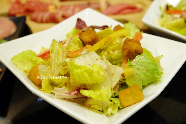 京東燒肉專門店｜一個人吃了一頭牛，好吃又有質感的燒肉店，捷運松山南京站步行3分鐘，台北東區好吃燒肉推薦 @飛天璇的口袋