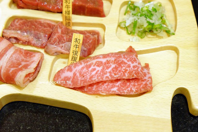 京東燒肉專門店｜一個人吃了一頭牛，好吃又有質感的燒肉店，捷運松山南京站步行3分鐘，台北東區好吃燒肉推薦 @飛天璇的口袋