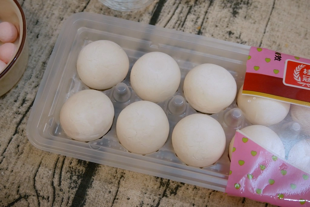 可愛的小豬湯圓DIY做法｜冬至、元宵節就該全家一起吃湯圓，「小豬湯圓食譜」享受親子樂趣 @飛天璇的口袋