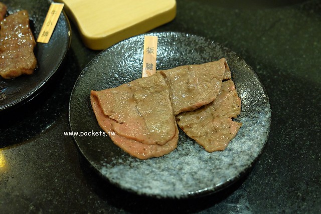 京東燒肉專門店｜一個人吃了一頭牛，好吃又有質感的燒肉店，捷運松山南京站步行3分鐘，台北東區好吃燒肉推薦 @飛天璇的口袋