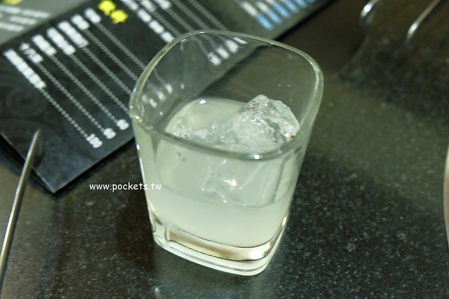 京東燒肉專門店｜一個人吃了一頭牛，好吃又有質感的燒肉店，捷運松山南京站步行3分鐘，台北東區好吃燒肉推薦 @飛天璇的口袋