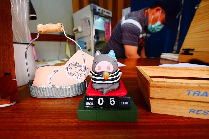 台中北屯｜小屋子飯丸，日式木造建築外觀超吸睛，多種口味的古早味飯糰 @飛天璇的口袋