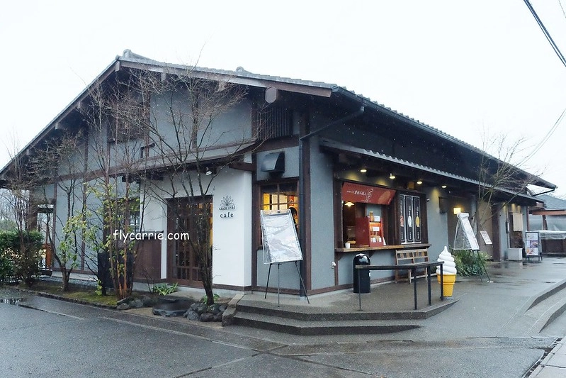 日本大分｜由布院一日遊，日本女性票選為最愛的夢幻度假勝地，寧靜美麗的溫泉小鎮森湯之平街道散策 @飛天璇的口袋