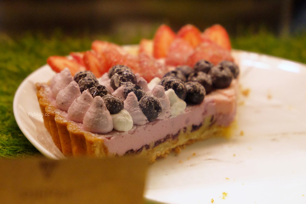 PIEPAI Cafe┃桃園美食：超夢幻網美咖啡館，桃園IG打卡名店，甜點夢幻又好拍，寵物友善餐廳 @飛天璇的口袋