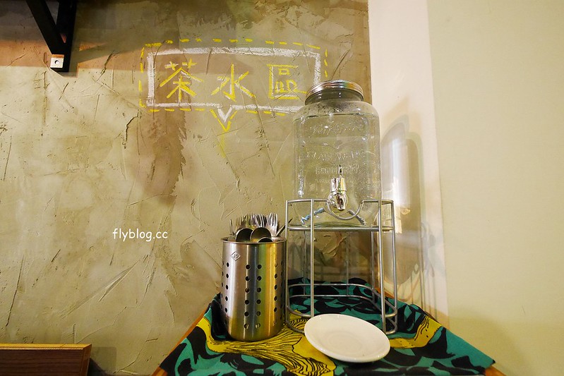 Cuppa Cafe．咖派咖啡：早午餐的份量很澎派，每日手作甜點供應，還有隱藏版的可愛拉花 @飛天璇的口袋