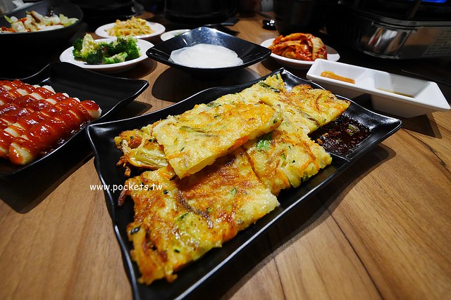 台中北區｜火板大叔韓國烤肉，老闆是道地的韓國人，韓式料理不是只有一種味道 @飛天璇的口袋