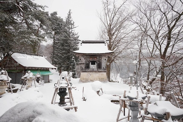 圓藏寺┃福島旅遊景點：赤牛的發源地，日本的三大虚空藏尊之一，摸紅牛許願就會成真哦！ @飛天璇的口袋