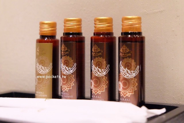 泰國曼谷｜曼谷雅高美居大酒店 Grand Mercure Bangkok Fortune｜MRT捷運站步行3分鐘，Tesco步行5分鐘、對面是Central Plaza百貨 @飛天璇的口袋