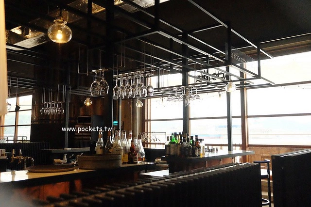 【日本廣島】Hotel Cycle ONOMICHI U2~日本尾道以自行車為主題的時尚旅店，集合飯店、餐廳、麵包坊、咖啡館和自行車店，欣賞島波的美景 @飛天璇的口袋