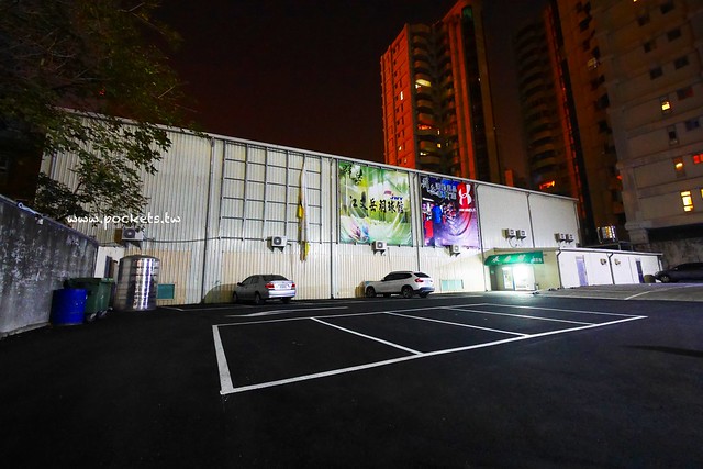 【台中南屯】灰鴿：台中CP值超高的火鍋餐廳，幾歲生日送幾隻蝦 @飛天璇的口袋