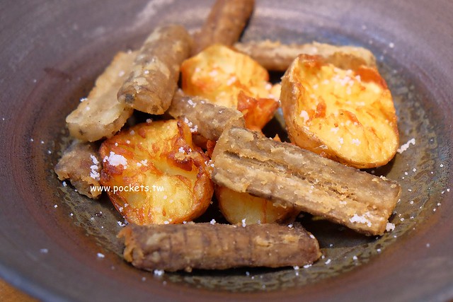 日本山梨｜草五庵 くさごあん．日本職人精神的蕎麥麵，個人心中清里必吃美食第一名 @飛天璇的口袋