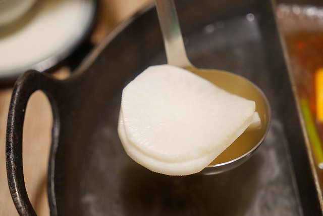 牧沐苑精緻麻辣火鍋┃台中西屯美食：麻辣火鍋中的精品店，美國Prime牛肉、澳洲M9和牛、各式生猛海鮮、專業吃法壽喜燒新上市！ @飛天璇的口袋