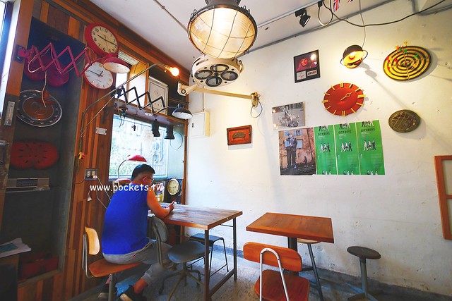 做作米食寓┃台中西區美食：有滿滿收藏品的藝文空間，賣著充滿溫度的米食料理，鄰近向上市場和家湯溫度 @飛天璇的口袋