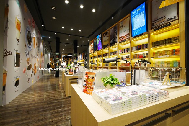 台中秀泰廣場站前店｜東區最潮藝術娛樂打卡新地標，結合美食、電影、購物、展覽和petite &eacute;tude小書房 @飛天璇的口袋