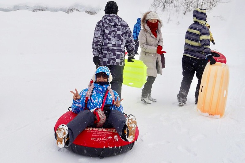 Fairy Land金山滑雪場┃福島旅遊景點：搭乘雪地纜車體驗，還有初階版的雪上甜甜圈、雪鞦和雪盆&hellip;等，冬季到奧會津就是要滑雪 @飛天璇的口袋