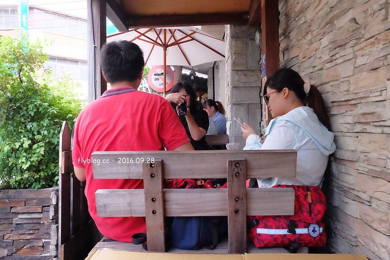 嘉義西區｜咱台灣人的冰，隱藏巷子裡的古早味剉冰店，友人驚呼全世界最好吃的蜜地瓜 @飛天璇的口袋