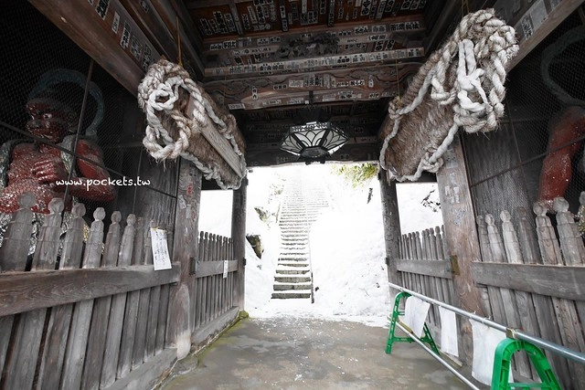圓藏寺┃福島旅遊景點：赤牛的發源地，日本的三大虚空藏尊之一，摸紅牛許願就會成真哦！ @飛天璇的口袋