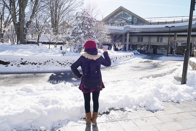 【日本長野】輕井澤~遇見東京第一場初雪，冬季絕美輕井澤一日遊，輕井澤王子Outlet好買好逛好吃，附東京到輕井澤交通方式&JR PASS券 @飛天璇的口袋
