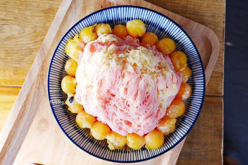 老喬冰菓室．JOY’S ICE┃北屯美食推薦：雲林虎尾超人氣冰品店，淡淡的文青復古風，北屯新開幕冰品店推薦 @飛天璇的口袋