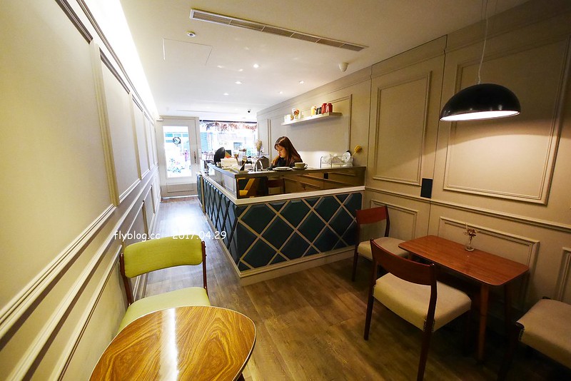 綠廊精品美食．Aux all&eacute;es vertes┃台中西區美食：巷弄間品嚐法式的甜美，台中好吃法式甜點推薦，位於向上市場裡面 @飛天璇的口袋