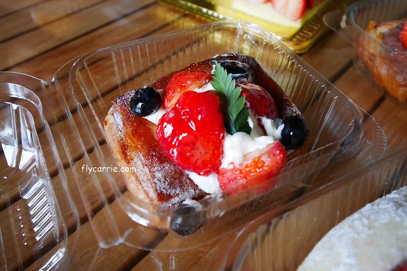 台中西區｜泡芙之家．台中好吃泡芙，可頌和生日蛋糕也推薦 @飛天璇的口袋