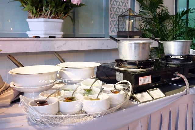 泰國華欣｜Devasom Hua Hin Resort 華欣德瓦索姆度假村，獨棟小木屋復古風套房，享受海邊一色的美景 @飛天璇的口袋