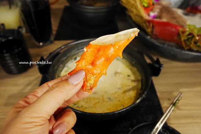 【台中南屯】灰鴿：台中CP值超高的火鍋餐廳，幾歲生日送幾隻蝦 @飛天璇的口袋