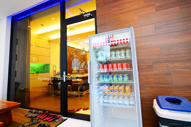 The One樂灣宜蘭頂級Villa泳池民宿┃宜蘭民宿推薦：周杰倫指定渡蜜月的宜蘭民宿，擁有獨立泳池、免費飲料、KTV，適合包棟渡假 @飛天璇的口袋