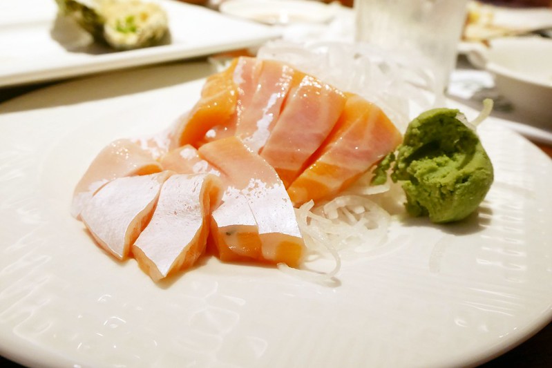 漢來海港百匯吃到飽┃台中西區美食：日本廣島生蠔吃到飽，5/8~6/4限時供應，個人推薦焦糖葡萄柚、新鮮海鮮、主廚甜點 @飛天璇的口袋