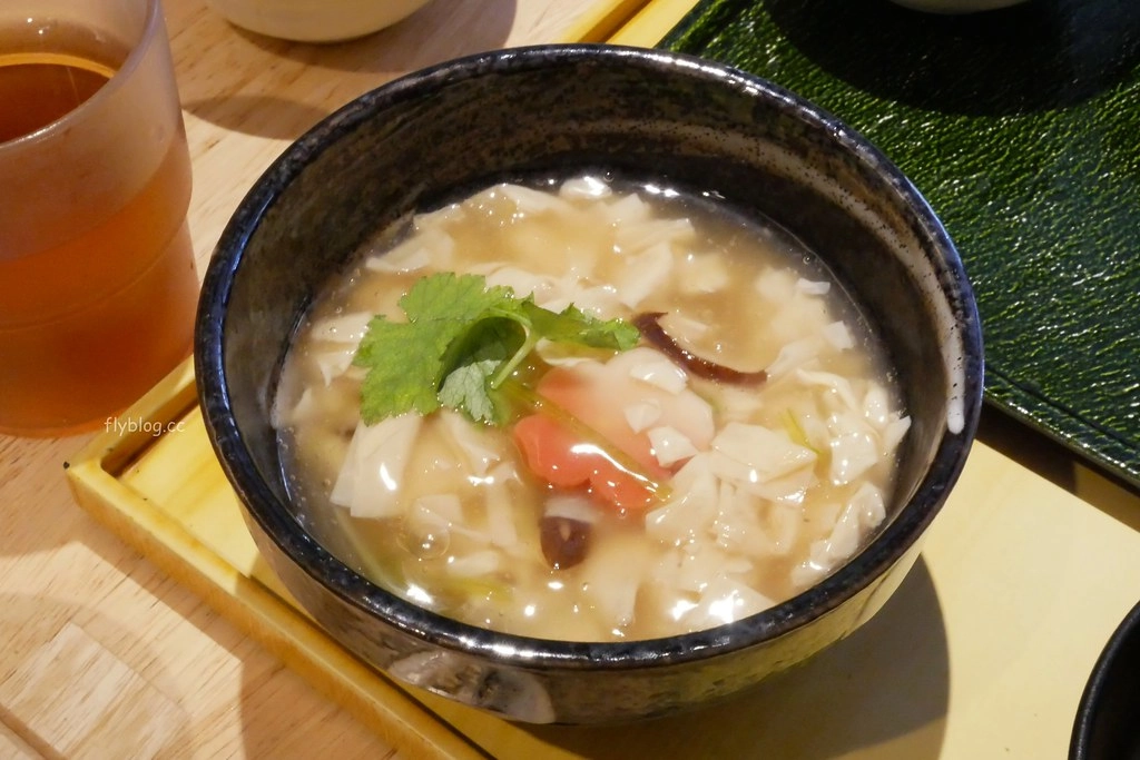 日本京都｜京菜味のむら，只要500日圓就可以吃到營養滿滿的日式早餐，京都十大早餐推薦！ @飛天璇的口袋