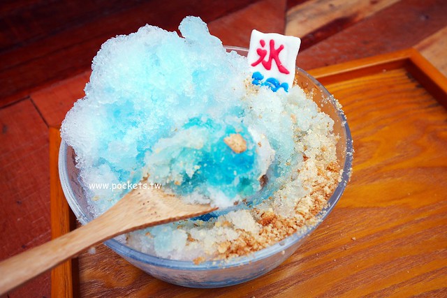 琉かき氷(日式剉冰)Ryu Shaved Ice┃霧峰美食推薦：霧峰超夯琉球冰，充滿日本琉球風情的剉冰店 @飛天璇的口袋