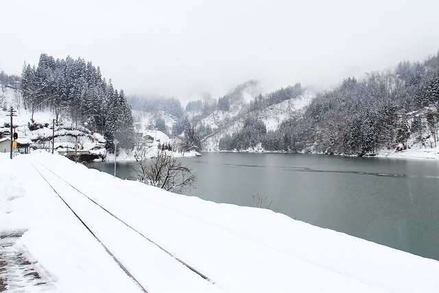 会津柳津&rarr;会津川口(JR只見線)┃福島旅遊景點：奧會津必訪旅遊景點推薦，搭火車欣賞冬季絕美只見線沿途風光 @飛天璇的口袋