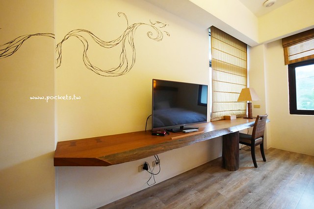 集集棕梠泉民宿┃南投民宿推薦：夏日南洋風情的優質民宿，擁有獨立大浴缸、免費wifi、腳踏車出借 @飛天璇的口袋