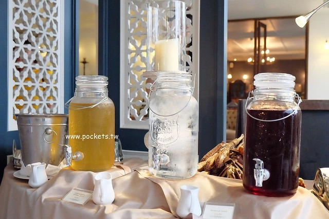 泰國華欣｜Devasom Hua Hin Resort 華欣德瓦索姆度假村，獨棟小木屋復古風套房，享受海邊一色的美景 @飛天璇的口袋