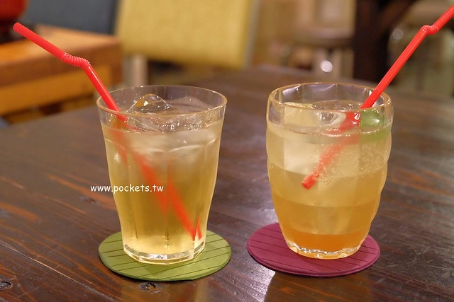 日本沖繩｜ごはん屋de SU-SU-SOON｜內行人才知道的隱藏版美食，沖繩傳統家庭料理，此次沖繩自由行最難忘的一間餐廳，美國村附近美食推薦 @飛天璇的口袋