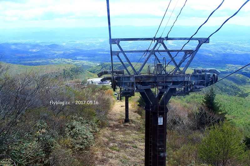 福島五天四夜自駕┃安達太良山：搭乘纜車欣賞日本百座名山，5/13~6/4期間長達1500公尺的百萬登海，春綠、秋楓、冬雪&hellip;一年四季不同美景 @飛天璇的口袋